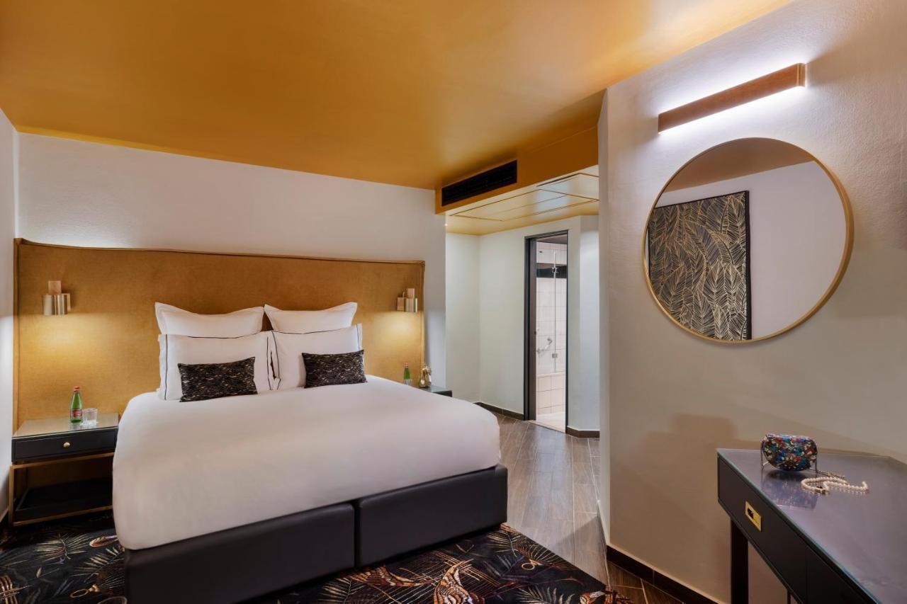 Eve By Adam Hotel 3*